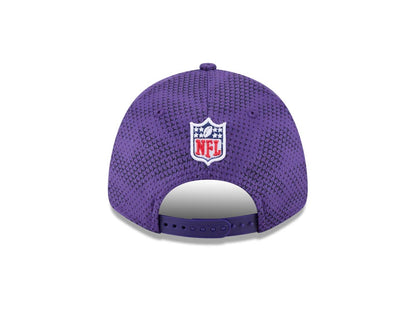 Minnesota Vikings Sideline New Era 9FORTY Stretch-Snap Hat