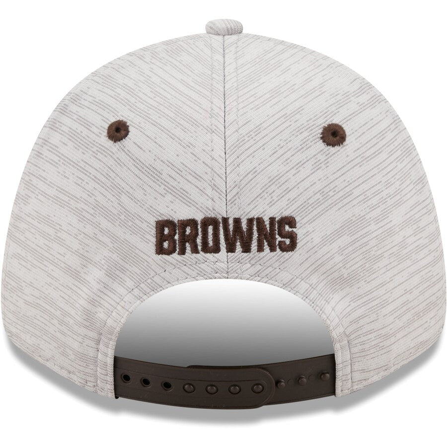 Cleveland Browns New Era 9Forty Outline Stretch Snap Ball Cap - Eclectic-Sports