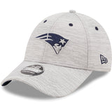 New England Patriots  New Era 9Forty Outline Stretch Snap Ball Cap