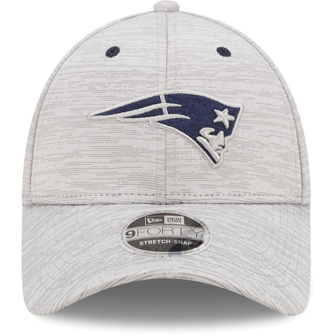 New England Patriots  New Era 9Forty Outline Stretch Snap Ball Cap